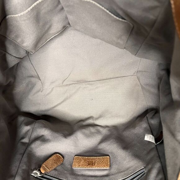 Frye Reed Full Grain Leather Tote EUC - Picture 5 of 12